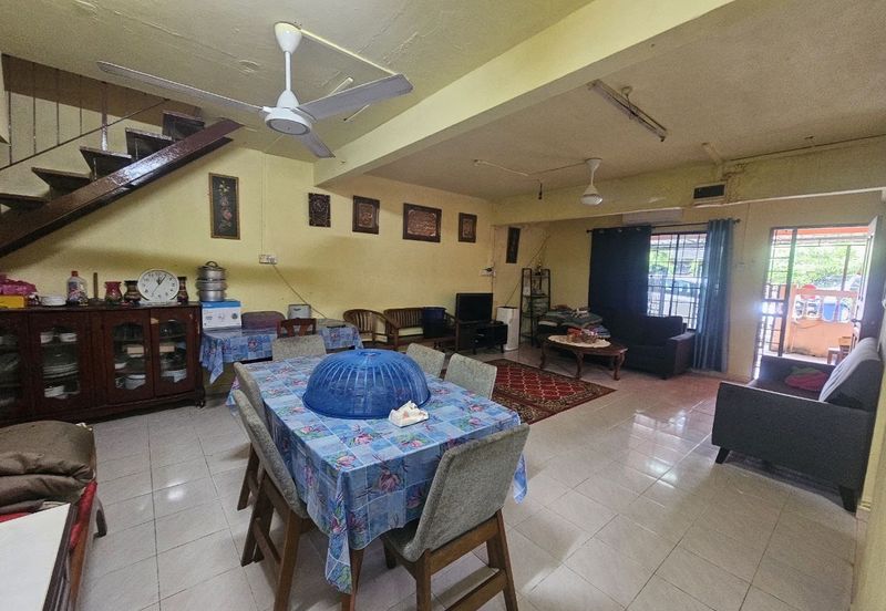 Seksyen 18, Shah Alam