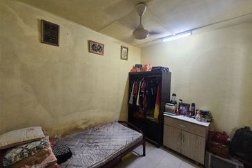 Seksyen 18, Shah Alam