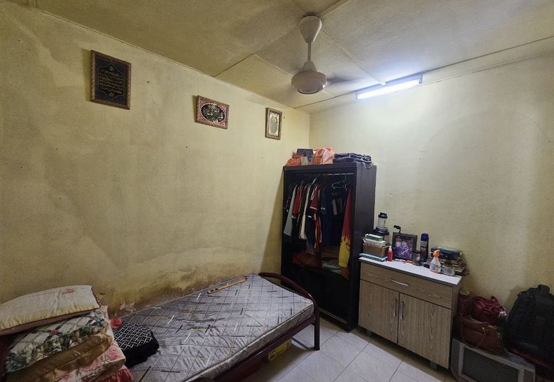 Seksyen 18, Shah Alam