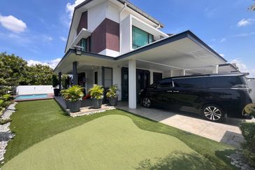 ATHIRA, Bandar Bukit Raja