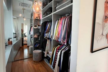 ATHIRA, Bandar Bukit Raja