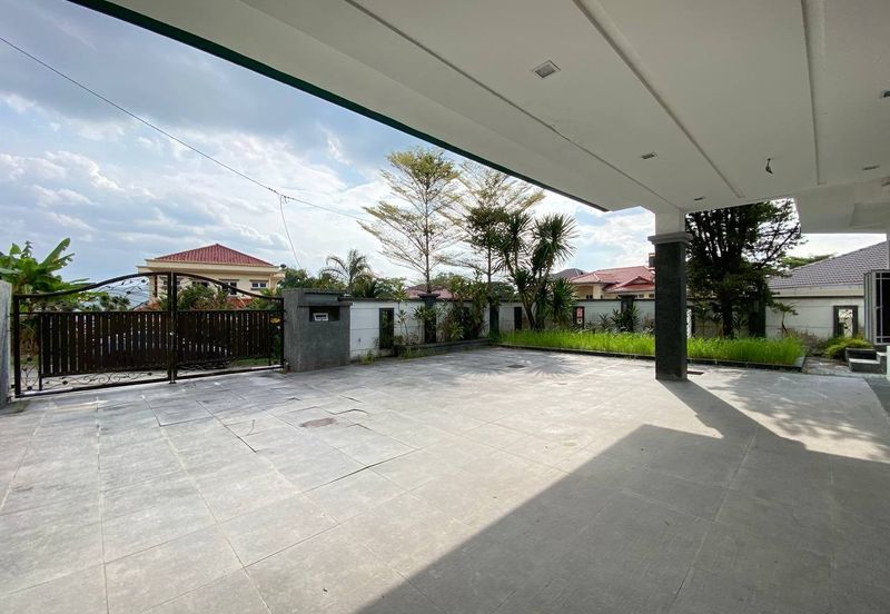 Impian Golf & Country Club