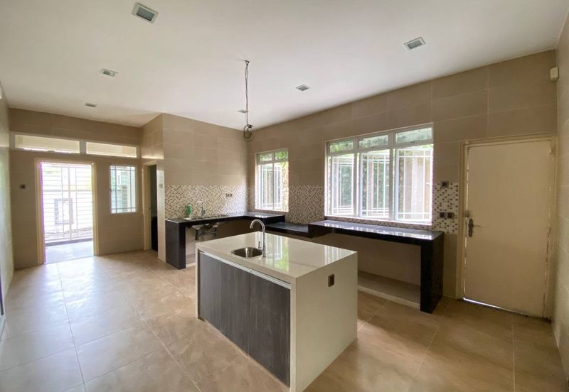 Impian Golf & Country Club