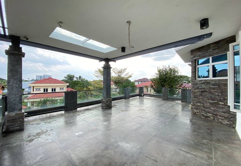 Impian Golf & Country Club