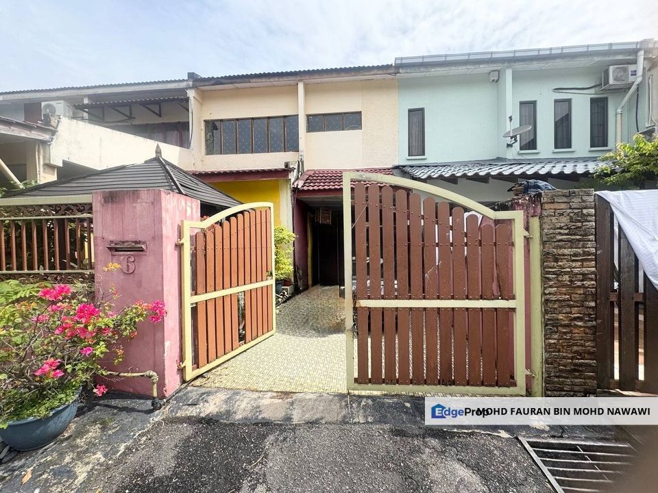 Taman Cempaka 2 Storey Terrace EXTENDED Ampang For Sale, Selangor, Ampang