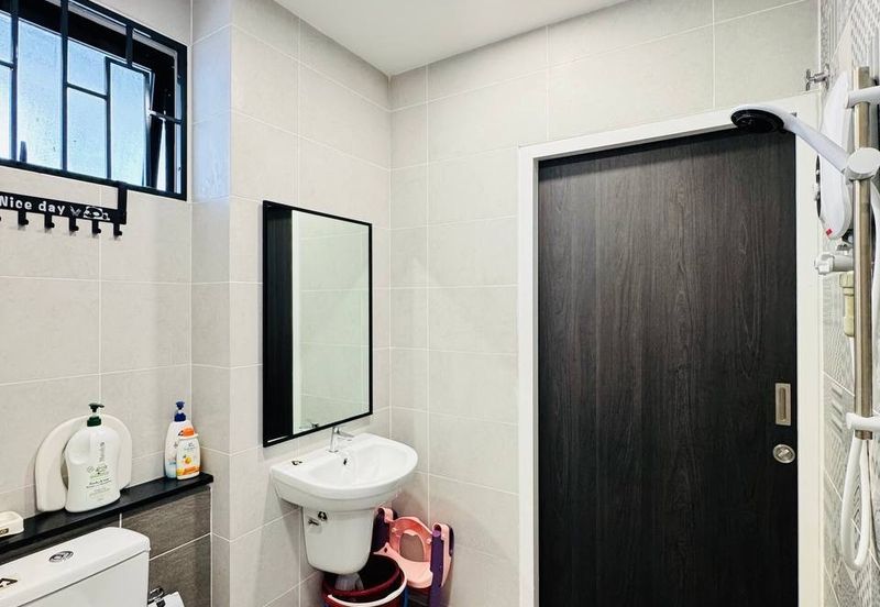 Elmina Green Three @ City of Elmina