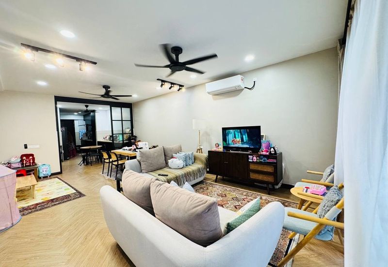 Elmina Green Three @ City of Elmina