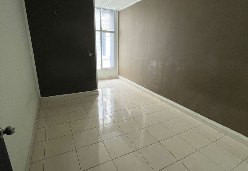 Bangi Avenue 3, Seksyen 7