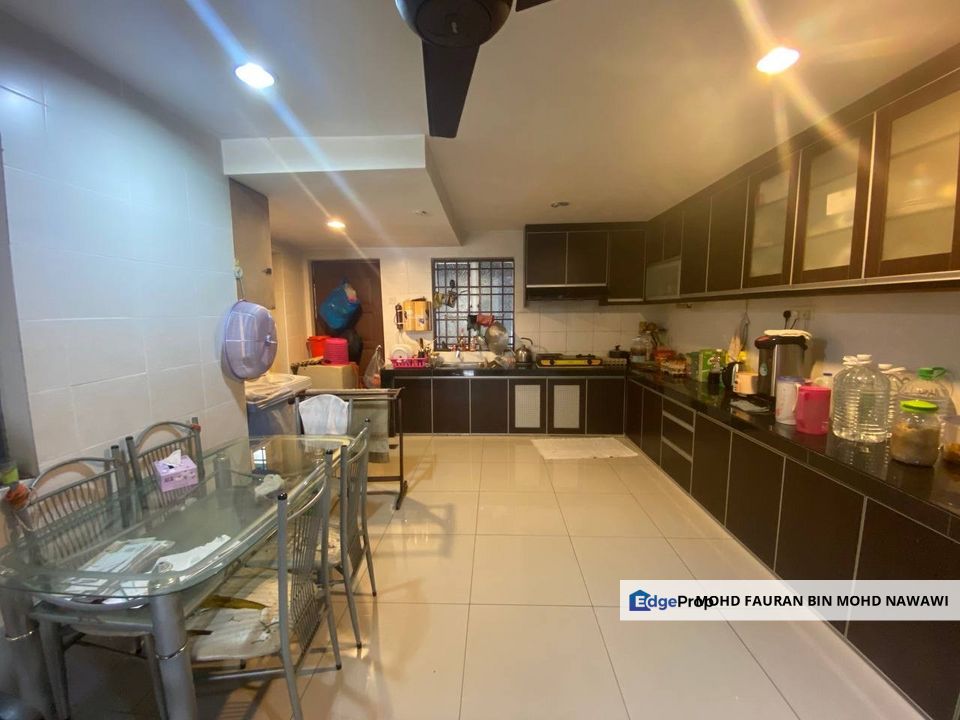 Desa Latania Shah Alam 2 Storey Terrace RENOVATED UNIT Shah Alam For Sale, Selangor, Shah Alam