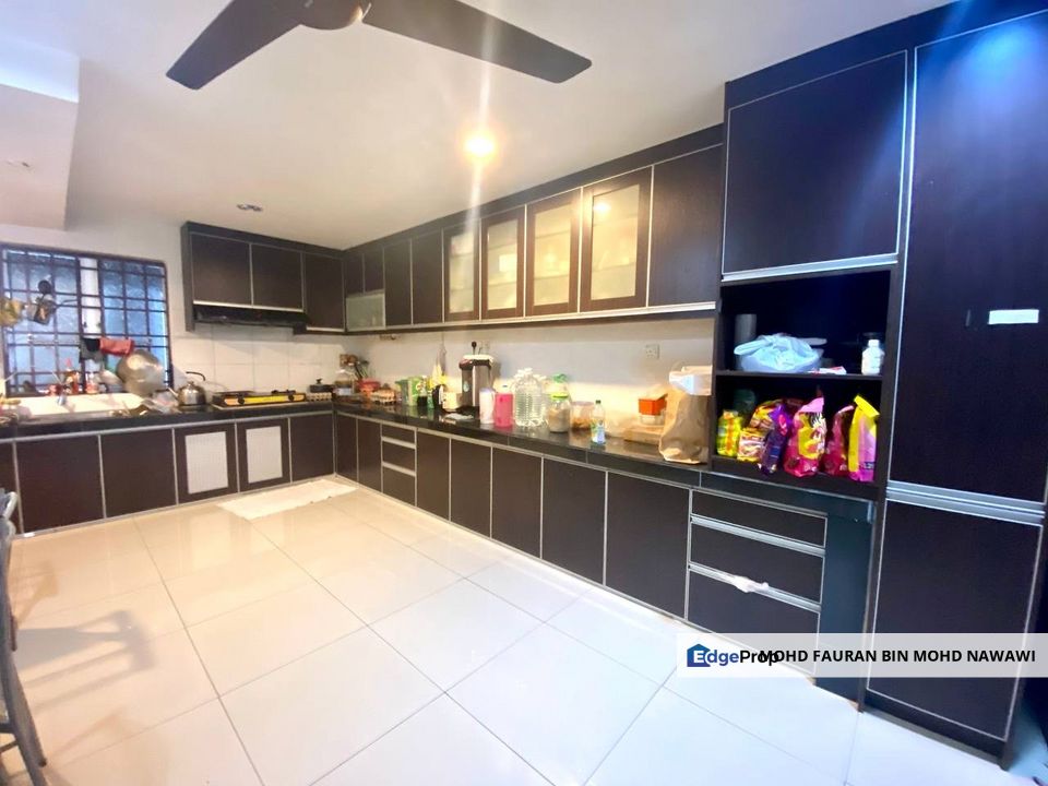 Desa Latania Shah Alam 2 Storey Terrace RENOVATED UNIT Shah Alam For Sale, Selangor, Shah Alam