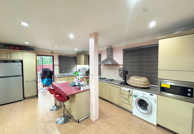 Putra Bestari @ Putra Heights