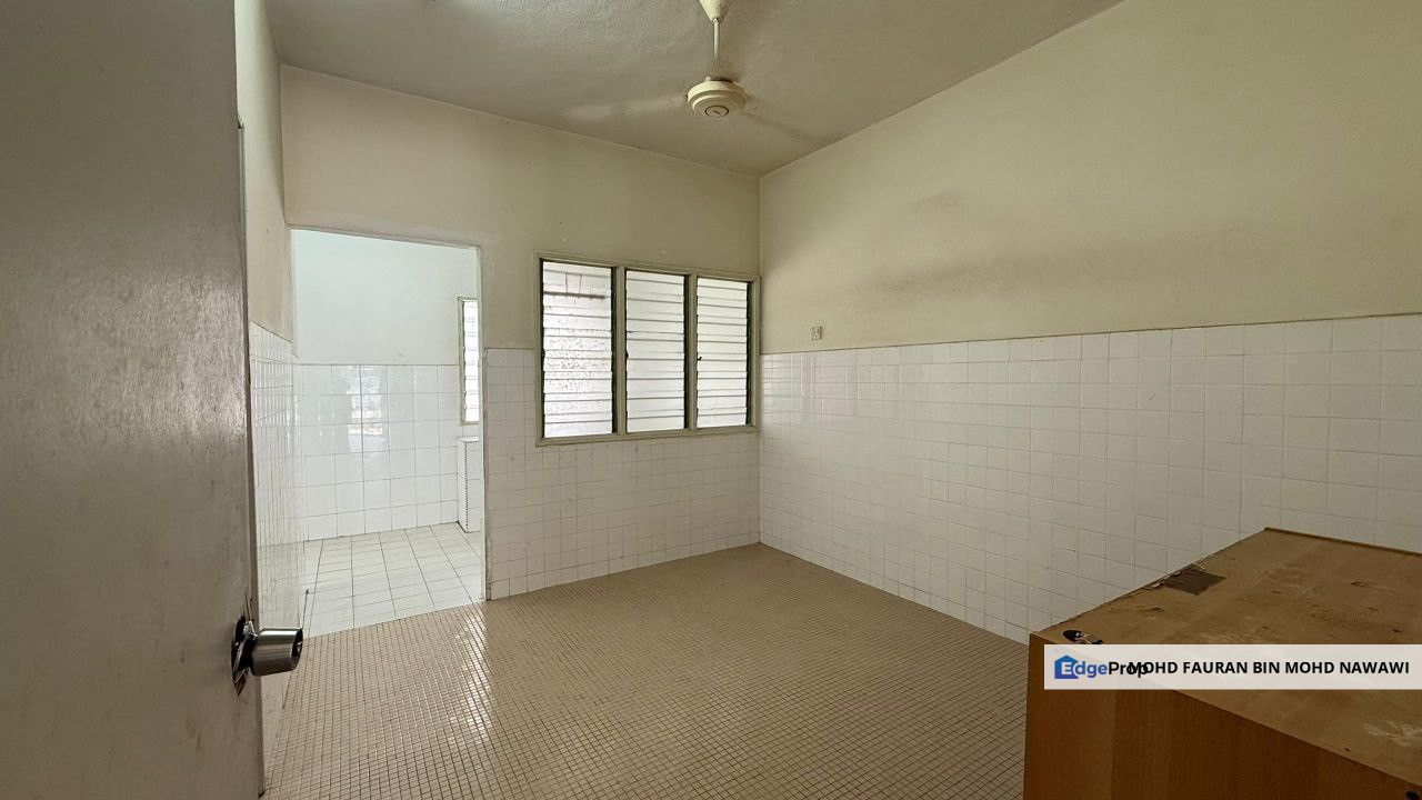 Taman Kelab Ukay Ulu Kelang 2 Storey Terrace FREEHOLD Ulu Kelang For Sale, Selangor, Ulu Kelang