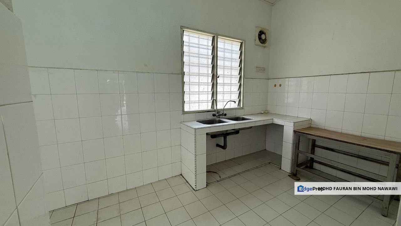 Taman Kelab Ukay Ulu Kelang 2 Storey Terrace FREEHOLD Ulu Kelang For Sale, Selangor, Ulu Kelang