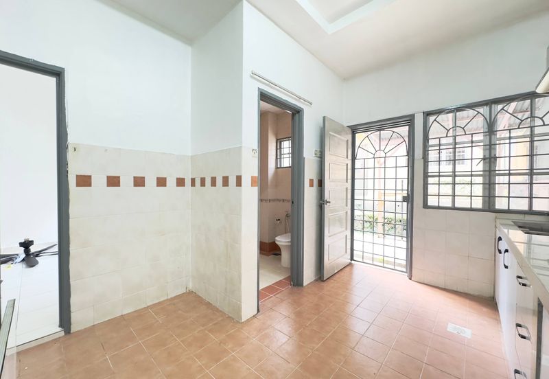 Jalan Suakasih @ Tun Hussein Onn