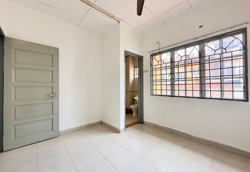 Jalan Suakasih @ Tun Hussein Onn