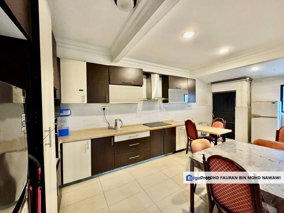 Seksyen 8 Shah Alam 2 Storey Terrace PRIME LOCATION Shah Alam For Sale, Selangor, Shah Alam