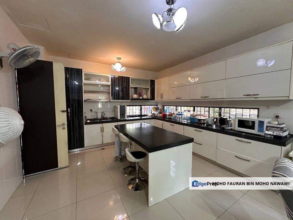 Taman Tropika 2 Kajang 3 Storey Semi D RENOVATED Kajang For Sale, Selangor, Kajang