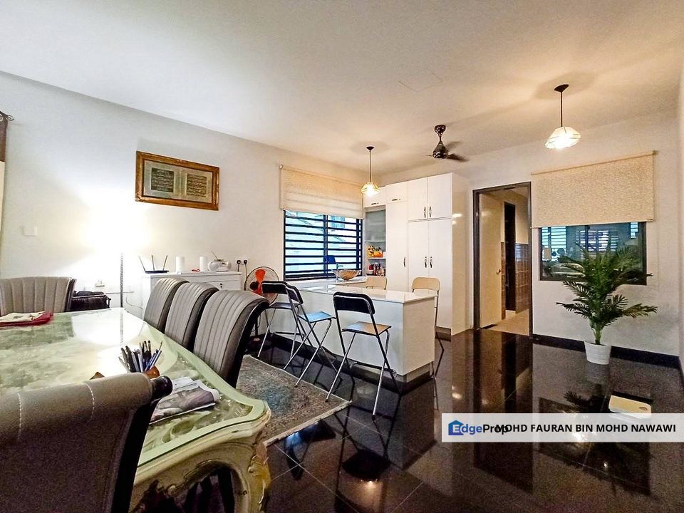 Taman Saujana Suria Kajang 3 Storey Semi D RENOVATED Kajang For Sale, Selangor, Kajang