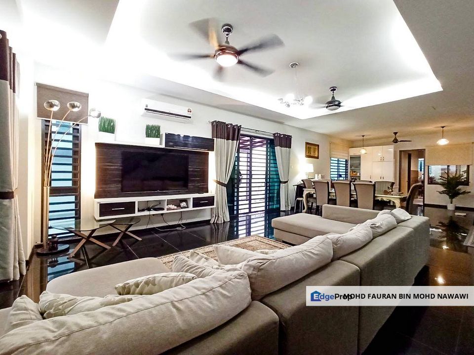 Taman Saujana Suria Kajang 3 Storey Semi D RENOVATED Kajang For Sale, Selangor, Kajang