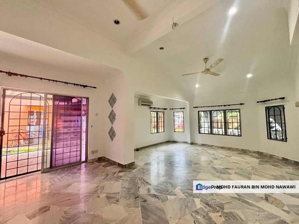 Taman Alam Megah Seksyen 28 Shah Alam 1.5 Storey Terrace END LOT Shah Alam For Sale, Selangor, Shah Alam