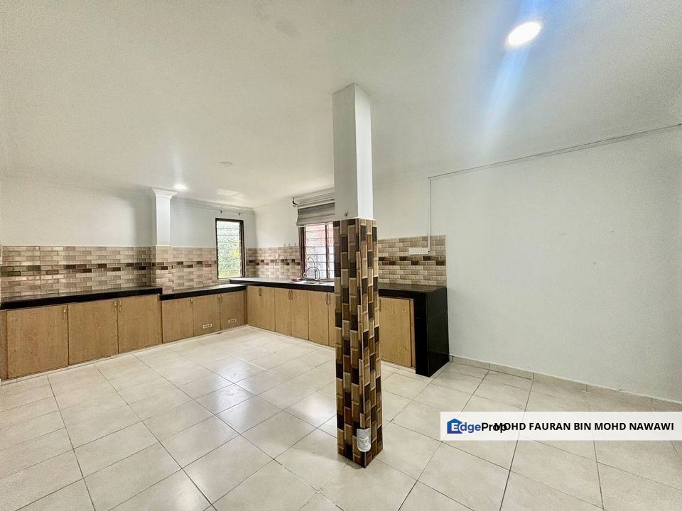 Taman Alam Megah Seksyen 28 Shah Alam 1.5 Storey Terrace END LOT Shah Alam For Sale, Selangor, Shah Alam