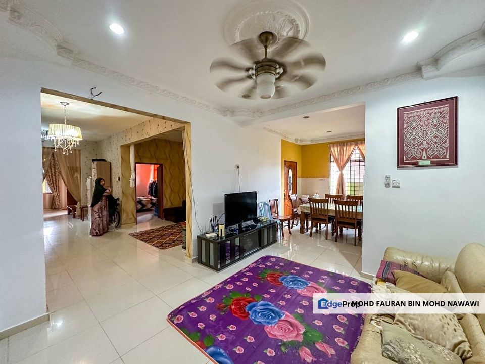 Laman Lili Nilai 2 Storey Bungalow RENOVATED Nilai For Sale, Negeri Sembilan, Nilai