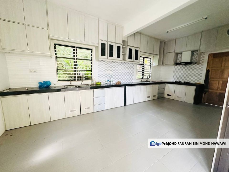 Taman Desa Utama Kajang 1.5 Storey Semi D FACING OPEN Kajang For Sale, Selangor, Kajang