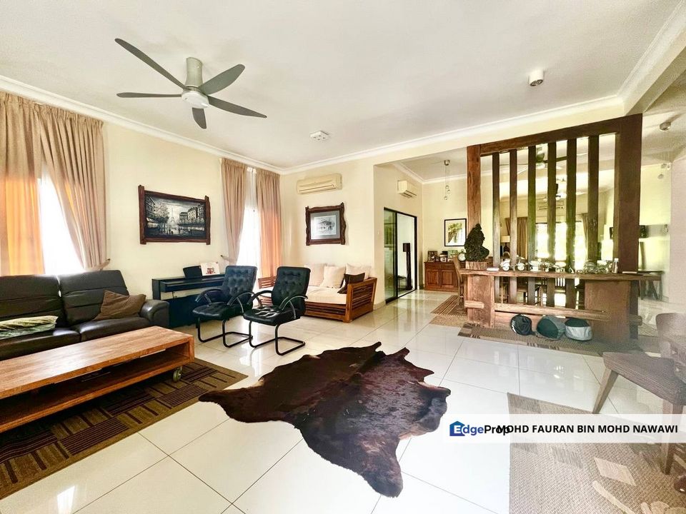 Saujana Villa Kajang 2 Storey Bungalow FULLY RENOVATED Kajang For Sale, Selangor, Kajang