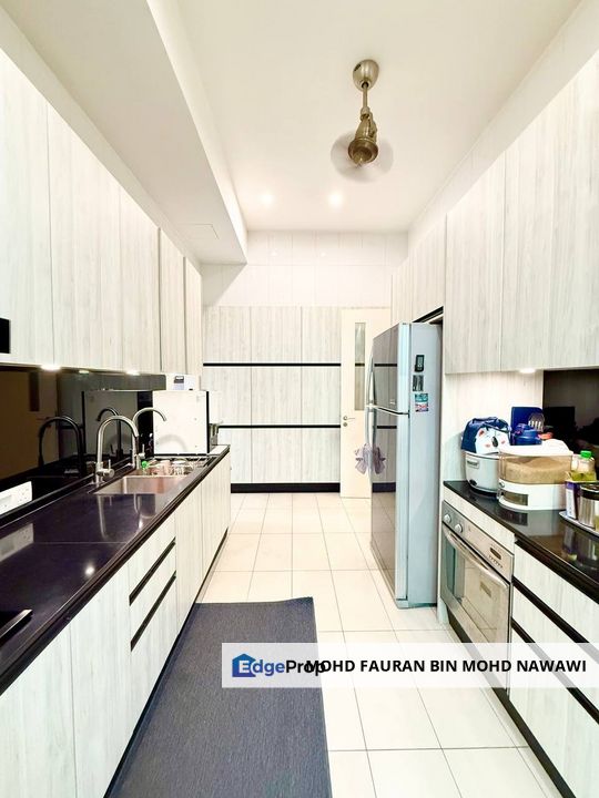 Sejati Residences Cyberjaya 3 Storey Bungalow FULLY RENOVATED WITH ID Cyberjaya For Sale, Selangor, Cyberjaya