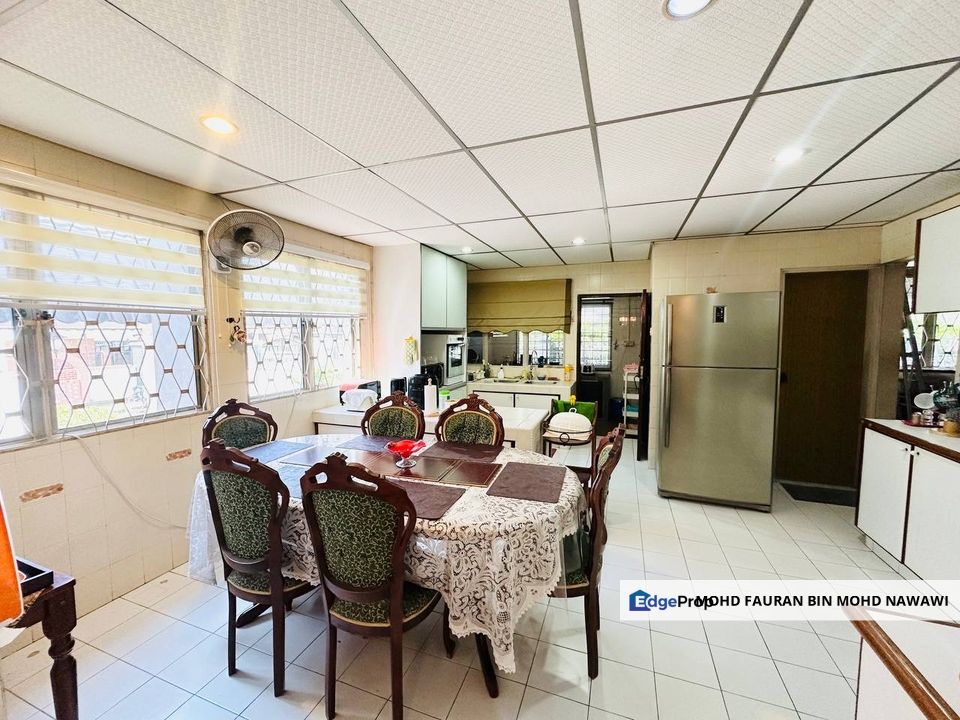 Seksyen 11 Shah Alam 2 Storey Bungalow RENOVATED Shah Alam For Sale, Selangor, Shah Alam