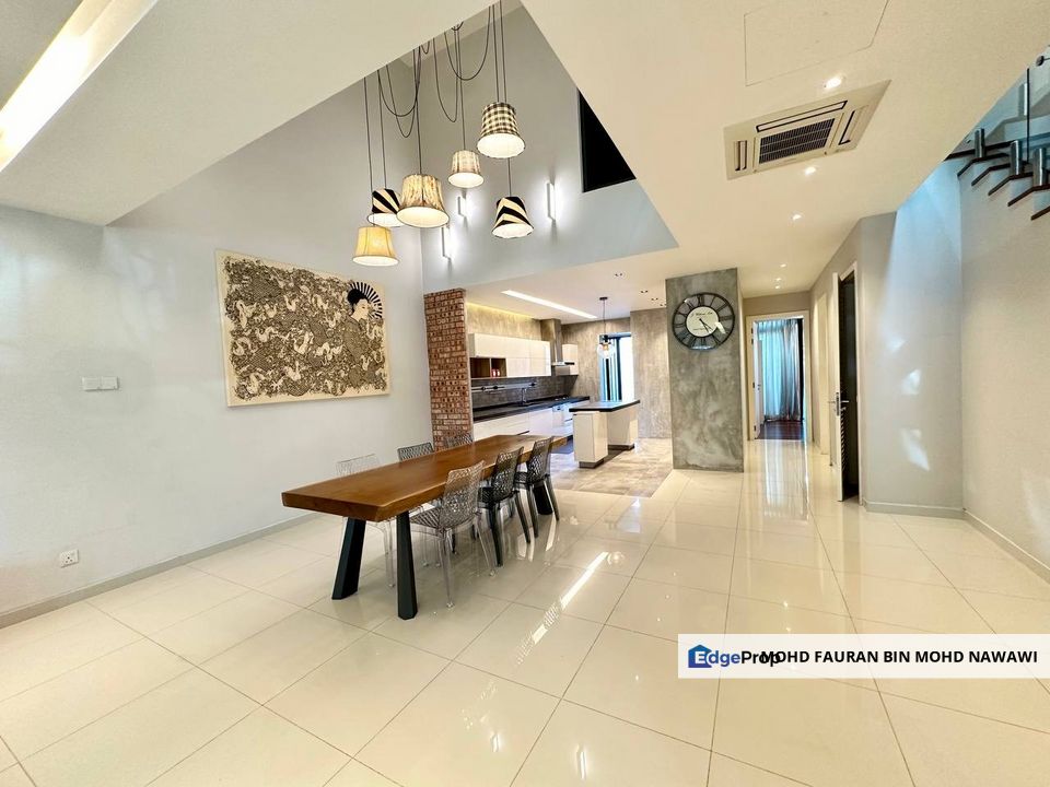 Sejati Residences Cyberjaya 3 Storey Superlink FULLY RENOVATED WITH ID Cyberjaya For Sale, Selangor, Cyberjaya