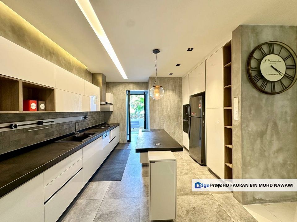 Sejati Residences Cyberjaya 3 Storey Superlink FULLY RENOVATED WITH ID Cyberjaya For Sale, Selangor, Cyberjaya