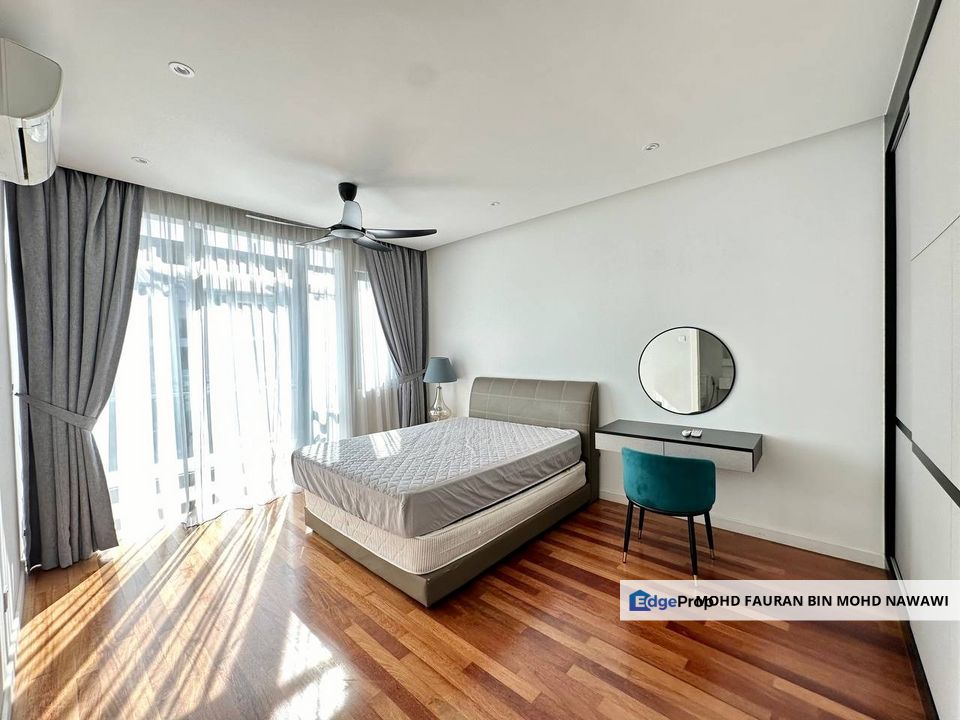 Sejati Residences Cyberjaya 3 Storey Superlink FULLY RENOVATED WITH ID Cyberjaya For Sale, Selangor, Cyberjaya