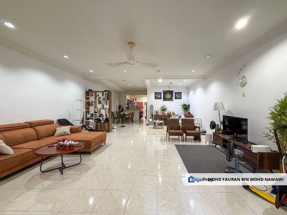 Bandar Nusaputra Puchong 2 Storey Terrace RENOVATED UNIT For Sale, Selangor, Puchong South