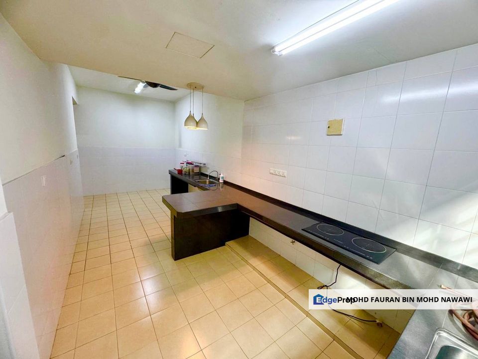 Alam Impian Shah Alam 2 Storey Terrace FULLY EXTENDED KITCHEN Shah Alam For Sale, Selangor, Shah Alam