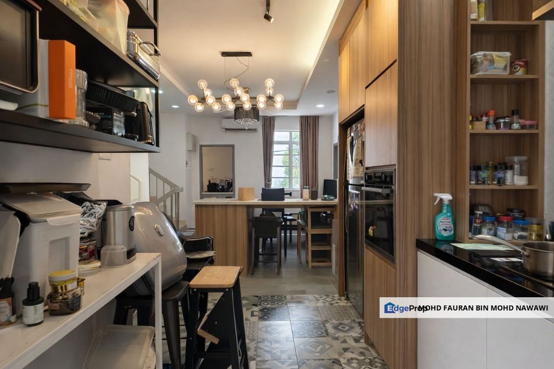 Taman Ukay Perdana Ampang 2.5 Storey Link House RENOVATED Ampang For Sale, Selangor, Ampang