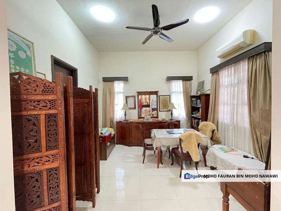 Tinta Alam Impian Shah Alam 2 Storey Semi D House RENOVATED UNIT Shah Alam For Sale, Selangor, Shah Alam