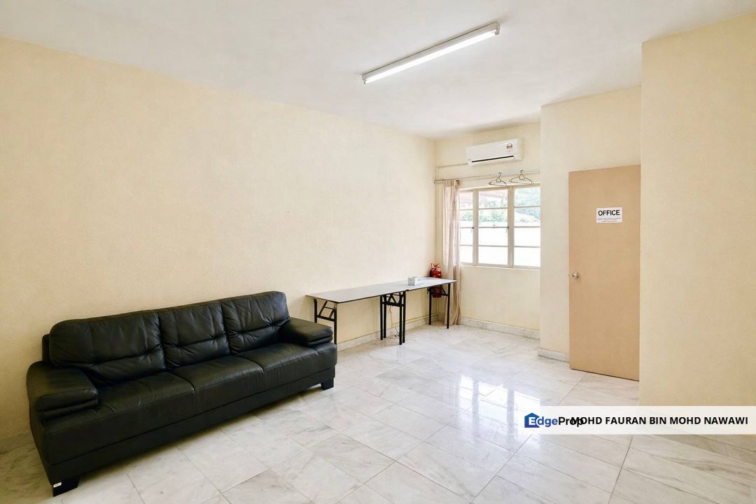 Seksyen 9 Kota Damansara 2 Storey Semi D House BIG LAND Kota Damansara For Sale, Selangor, Kota Damansara
