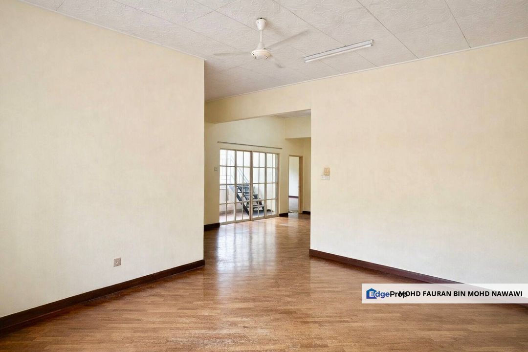 Seksyen 9 Kota Damansara 2 Storey Semi D House BIG LAND Kota Damansara For Sale, Selangor, Kota Damansara