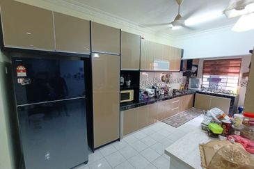 Taman Amanputra, Puchong South