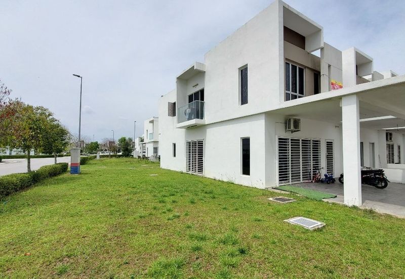 Casa Green @ Cybersouth