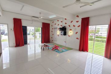 Casa Green @ Cybersouth