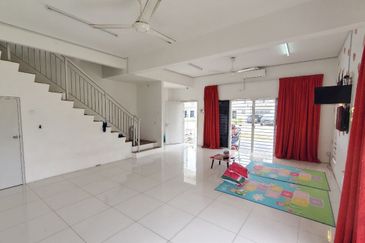 Casa Green @ Cybersouth