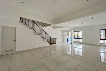 Taman Cahaya Alam, Seksyen U12