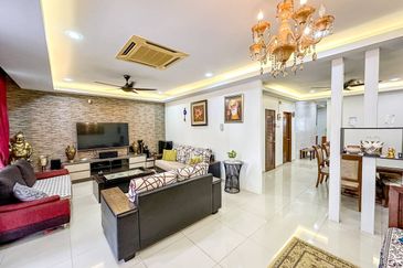 Cyprus Usj Heights 2.5 Storey Superlink (RENOVATED) For Sale