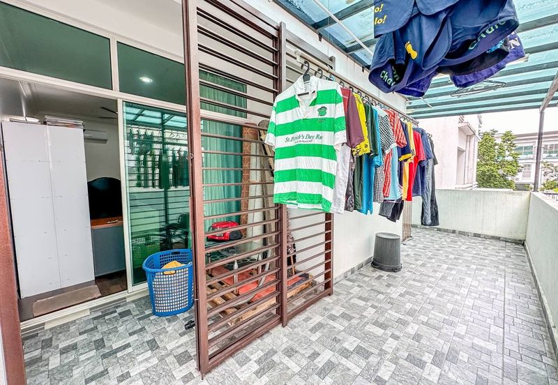 Cyprus Usj Heights 2.5 Storey Superlink (RENOVATED) For Sale