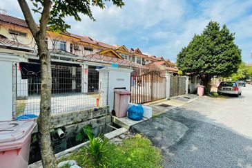 Seksyen 8, Kota Damansara