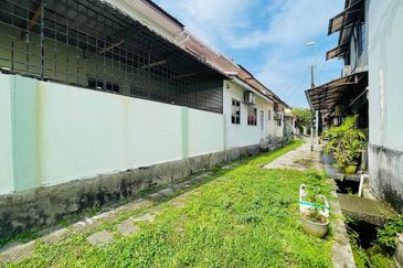 Seksyen 8, Kota Damansara