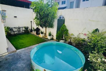 Abadi @ Bandar Ainsdale