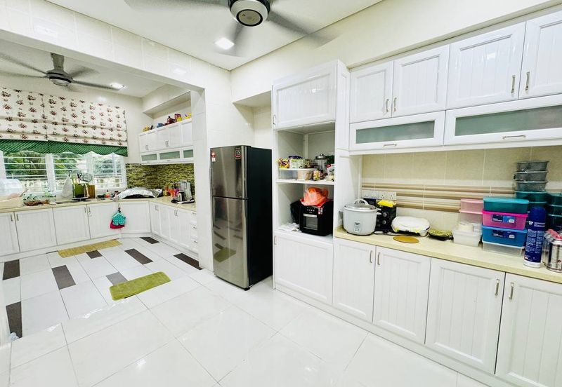 Seksyen 4, Shah Alam